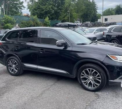 2016 Mitsubishi Outlander SE
