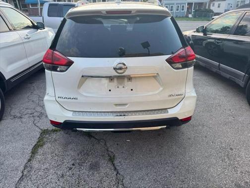 2020 Nissan Rogue SV