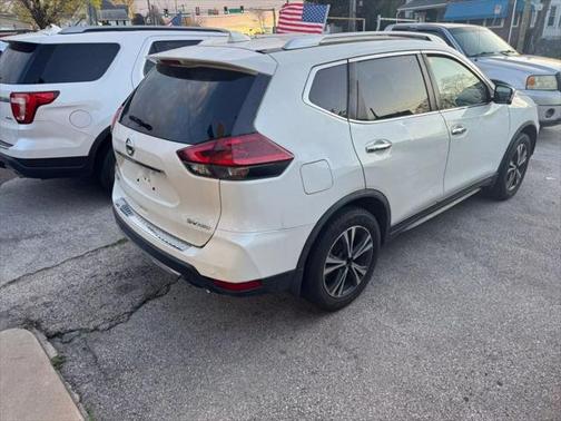 2020 Nissan Rogue SV