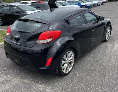2013 Hyundai Veloster Base