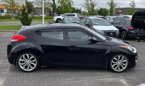 2013 Hyundai Veloster Base