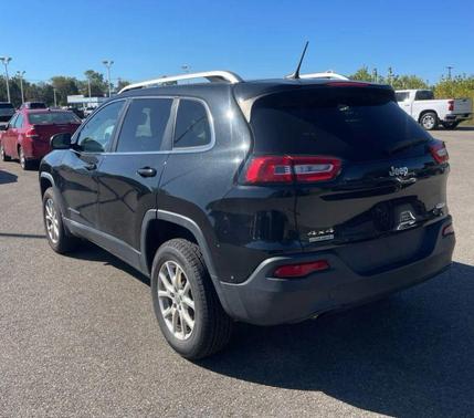 2015 Jeep Cherokee Sport