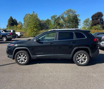 2015 Jeep Cherokee Sport