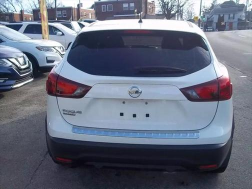 2017 Nissan Rogue Sport S