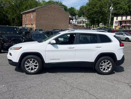 2015 Jeep Cherokee Sport