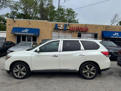 Pearl White 2016 Nissan Pathfinder Platinum