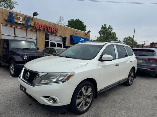 Pearl White 2016 Nissan Pathfinder Platinum