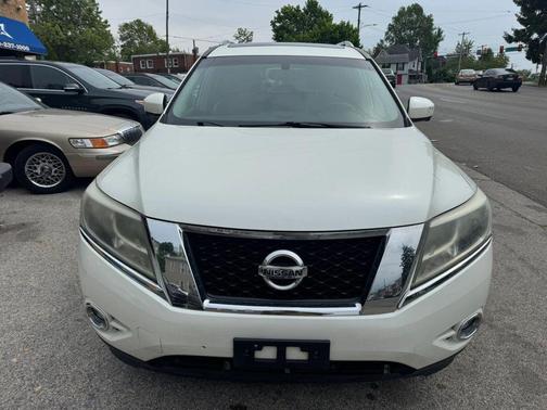 Pearl White 2016 Nissan Pathfinder Platinum