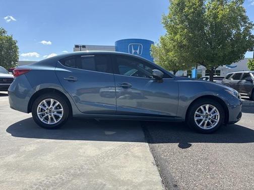 2015 Mazda Mazda3 i Touring