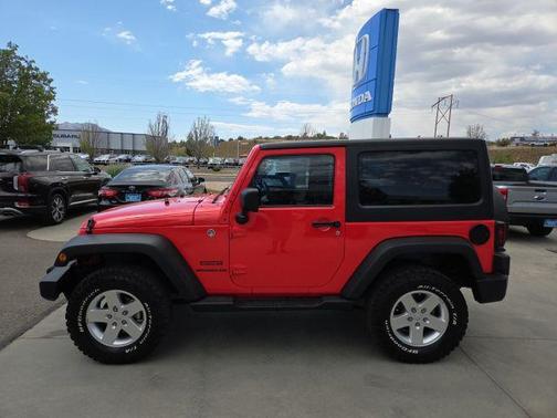 Rock Lobster Clearcoat 2013 Jeep Wrangler Sport