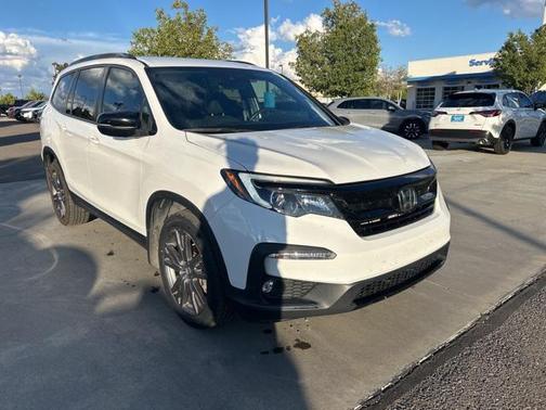 2022 Honda Pilot AWD Sport