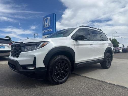 2023 Honda Passport AWD TrailSport