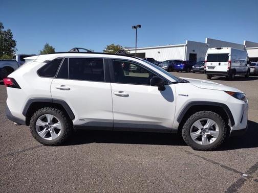 2020 Toyota RAV4 Hybrid LE