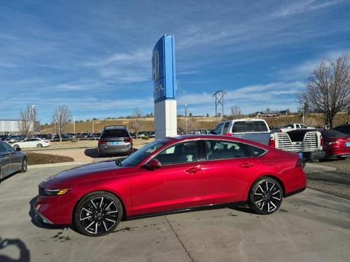 2024 Honda Accord Hybrid Touring