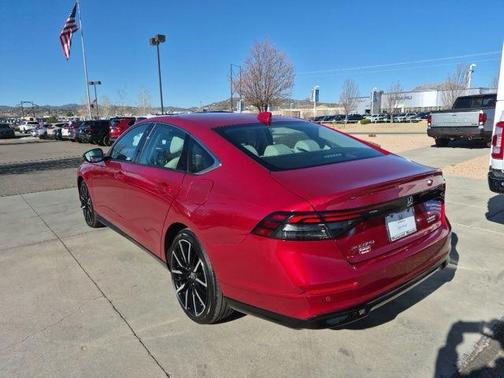 2024 Honda Accord Hybrid Touring