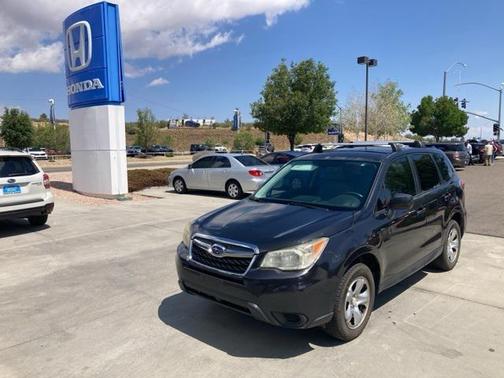 2014 Subaru Forester 2.5i