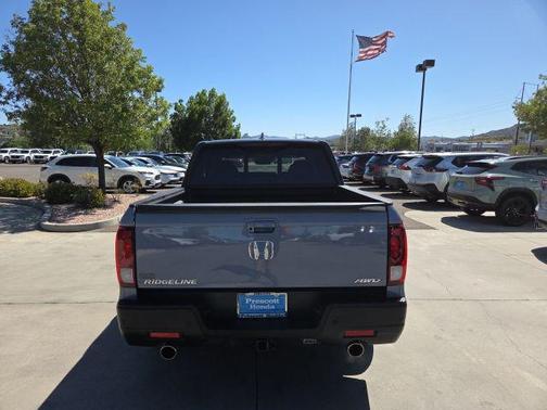 Gray Pearl 2022 Honda Ridgeline Black