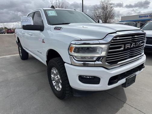 2023 RAM 2500 Laramie Crew Cab 4x4 6'4' Box