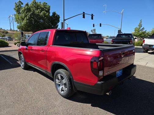 Radiant Red Metallic II 2026 Honda Ridgeline RTL