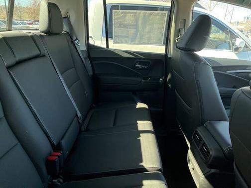 Modern Steel Metallic 2026 Honda Ridgeline RTL