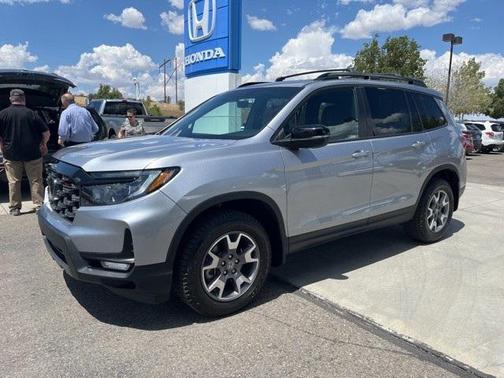 2023 Honda Passport AWD TrailSport
