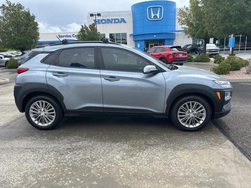 2020 Hyundai KONA SEL