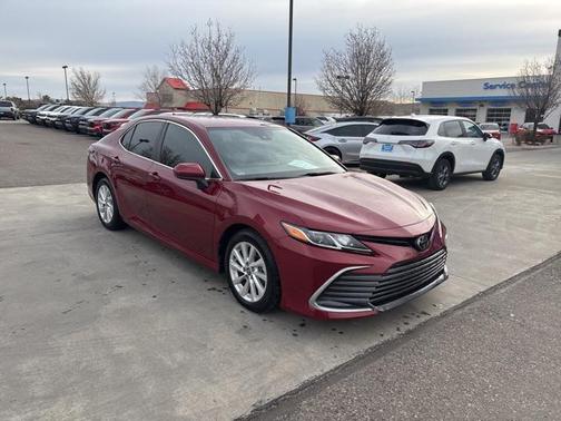 2022 Toyota Camry LE