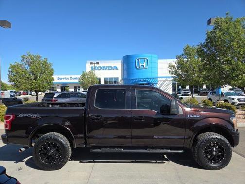Magma Red Metallic 2018 Ford F-150 XLT