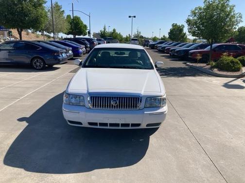 2009 Mercury Grand Marquis LS (Fleet Only)
