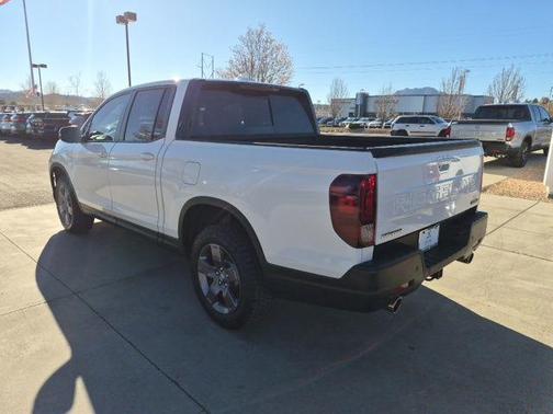 Platinum White 2025 Honda Ridgeline TrailSport