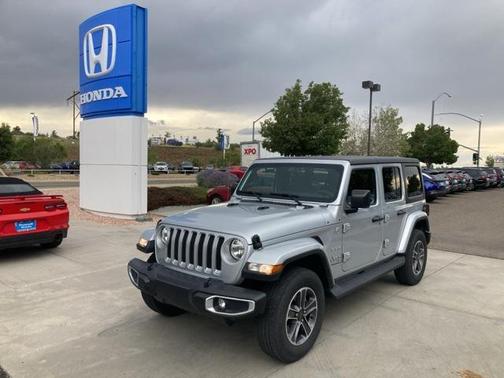 2023 Jeep Wrangler 4-Door Sahara 4x4
