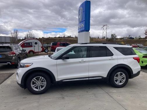 2022 Ford Explorer XLT