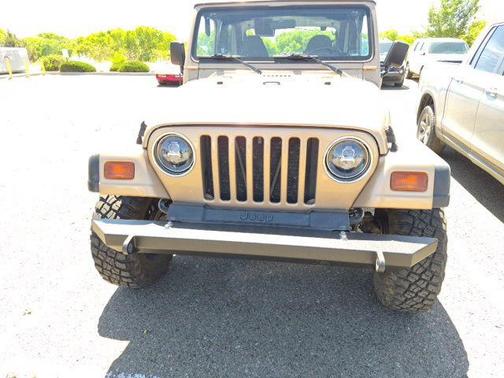 Desert Sand Pearl Coat 1999 Jeep Wrangler Sport