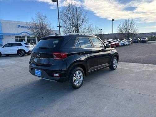 2020 Hyundai VENUE SEL