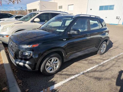 2020 Hyundai VENUE SEL