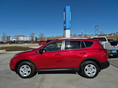 2015 Toyota RAV4 LE