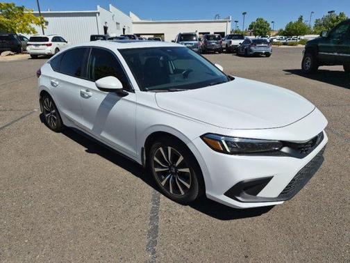 Platinum White 2024 Honda Civic EX-L