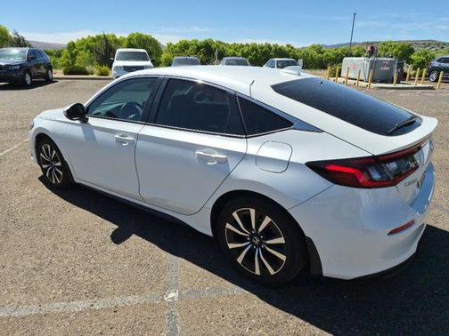 Platinum White 2024 Honda Civic EX-L