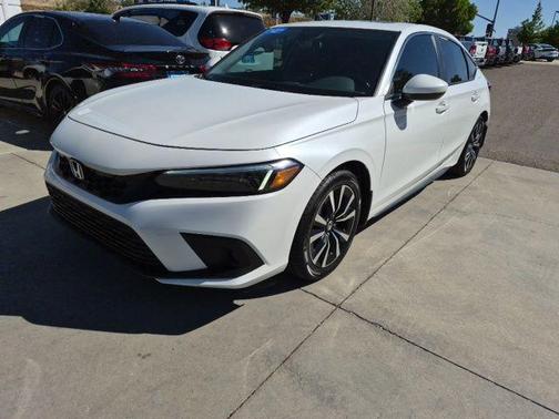 Platinum White 2024 Honda Civic EX-L