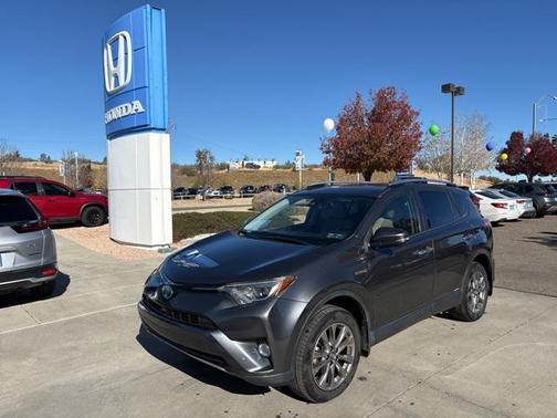 2017 Toyota RAV4 Hybrid Limited