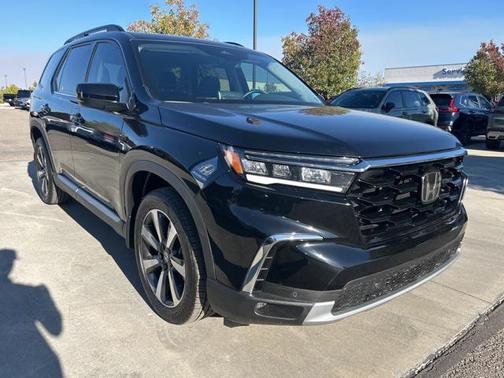 2024 Honda Pilot Touring 8-Passenger