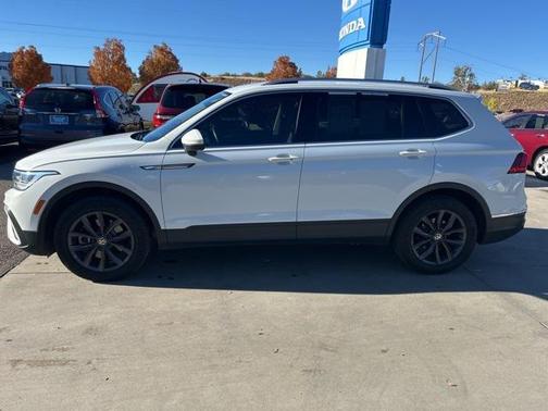 2022 Volkswagen Tiguan 2.0T SE 4MOTION