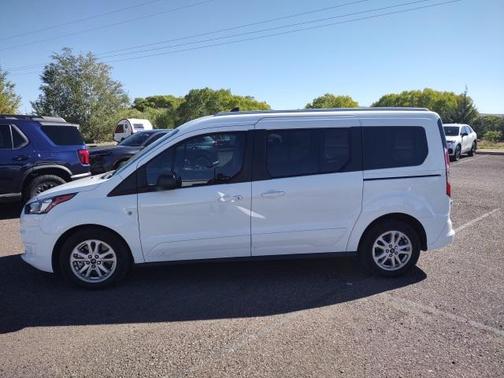 2022 Ford Transit Connect XLT