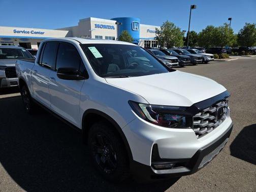 Platinum White Pearl 2026 Honda Ridgeline TrailSport