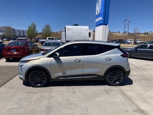 2022 Chevrolet Bolt EUV FWD Premier