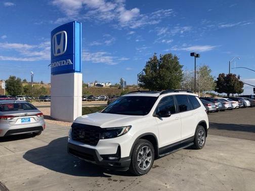 2023 Honda Passport AWD TrailSport