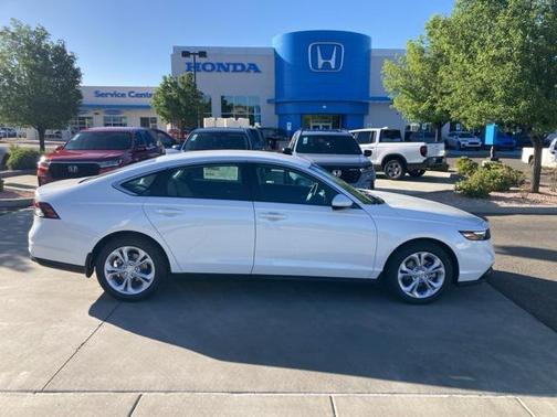 2025 Honda Accord LX 1.5T