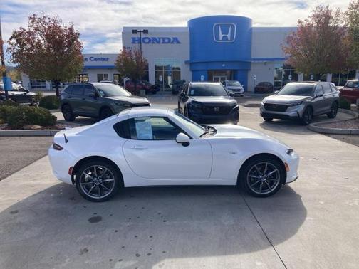 2020 Mazda MX-5 Miata RF Grand Touring