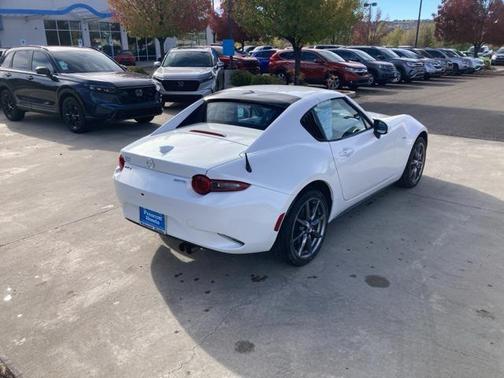2020 Mazda MX-5 Miata RF Grand Touring