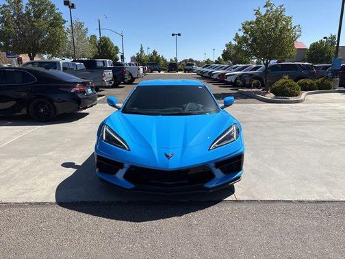 Rapid Blue 2022 Chevrolet Corvette Stingray w/2LT